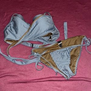 never worn old navy bikini set